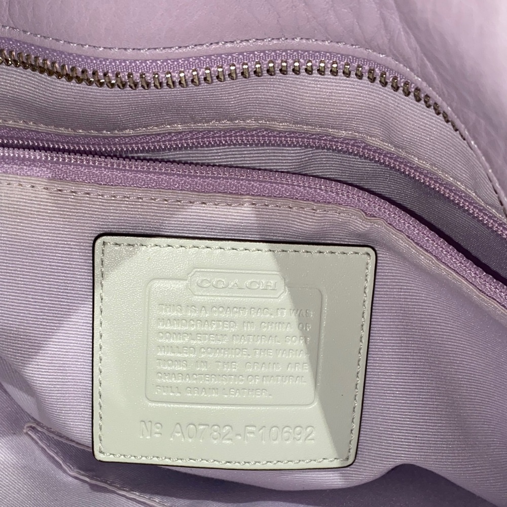 Coach F10692 Lavender and White Tote Bag - Picture 3 of 10